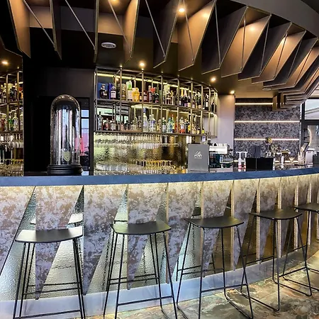 Hotel Conti Vilnius, Conference Centre, Restaurant & Bar Vilna