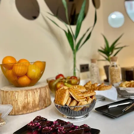Conti Vilnius, Conference Centre, Restaurant & Bar Otel 4*