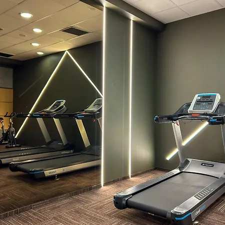 Hotel Conti Vilnius, Conference Centre, Restaurant & Bar 4*