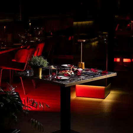 Conti Vilnius, Conference Centre, Restaurant & Bar Hotel 4*