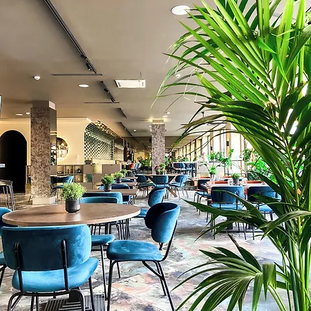 Conti Vilnius, Conference Centre, Restaurant & Bar 4*