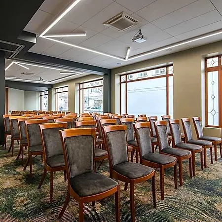 Hotel Conti Vilnius, Conference Centre, Restaurant & Bar Vilnius