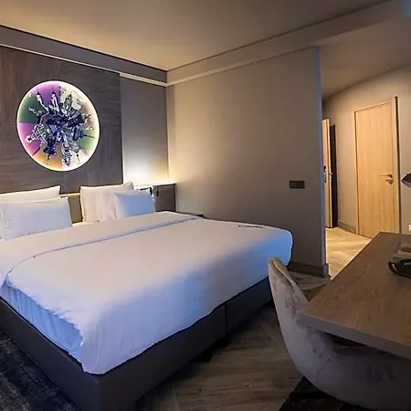 Conti Vilnius, Conference Centre, Restaurant & Bar 4* Vilnius