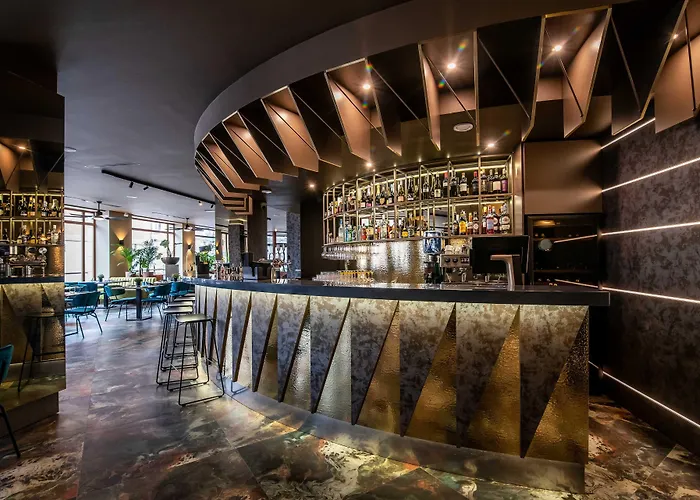 Conti Vilnius, Conference Centre, Restaurant & Bar Ξενοδοχείο 4*