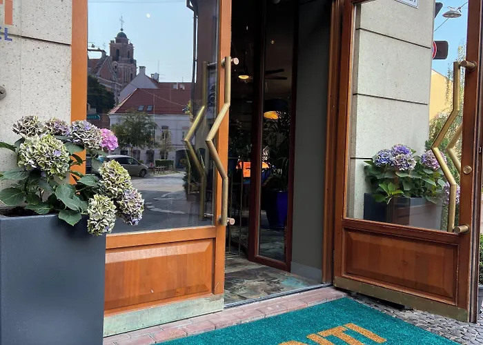 Conti Vilnius, Conference Centre, Restaurant & Bar