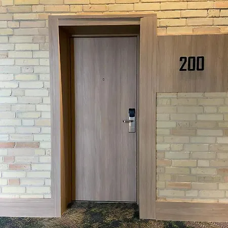 Conti Hotel 4*