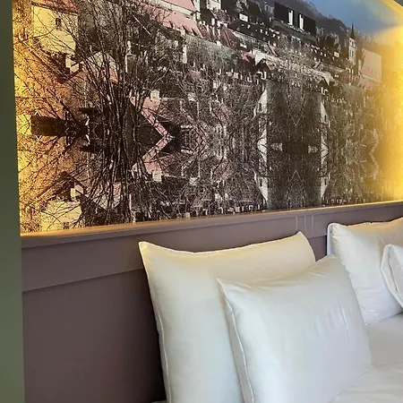 Conti Vilnius, Conference Centre, Restaurant & Bar 4*