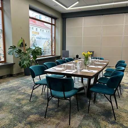 Conti Vilnius, Conference Centre, Restaurant & Bar Hotel
