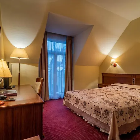Conti Hotel 4*