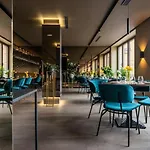 Conti Vilnius, Conference Centre, Restaurant & Bar Hotel 4*