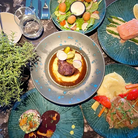 Conti Vilnius, Conference Centre, Restaurant & Bar Готель